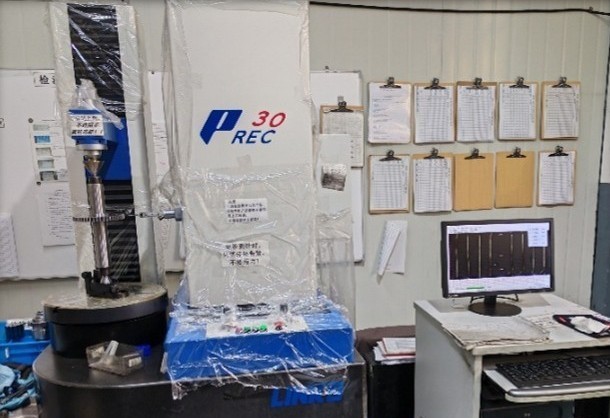 Gear teeth inspection center